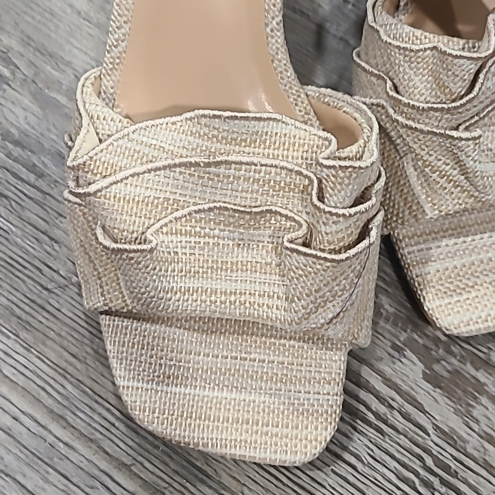 A New Day Stassi Raffia Ruffle Heels Size - Picture 7 of 8